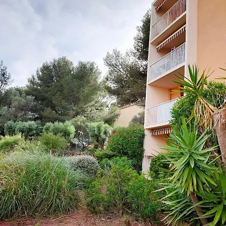 50m De La T2 Confort Lesclesdenicole Le Pradet